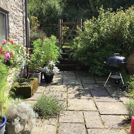 Lee House Farm Holiday Cottage With Possible Use Of Hot Tub Ninety Pounds A Session Waterfall المظهر الخارجي الصورة